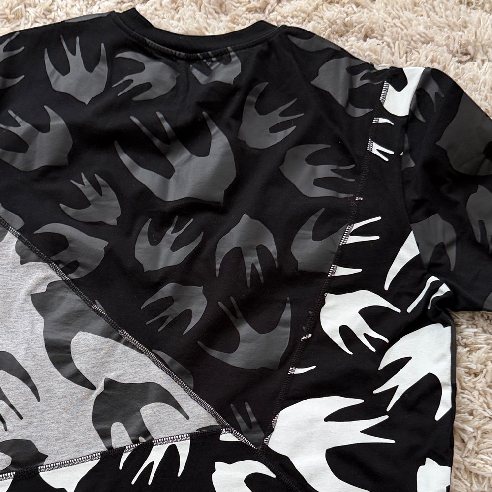 McQ by Alexander McQueen Black, Gray and White Short Sleeve Tee - Picture 6 of 7